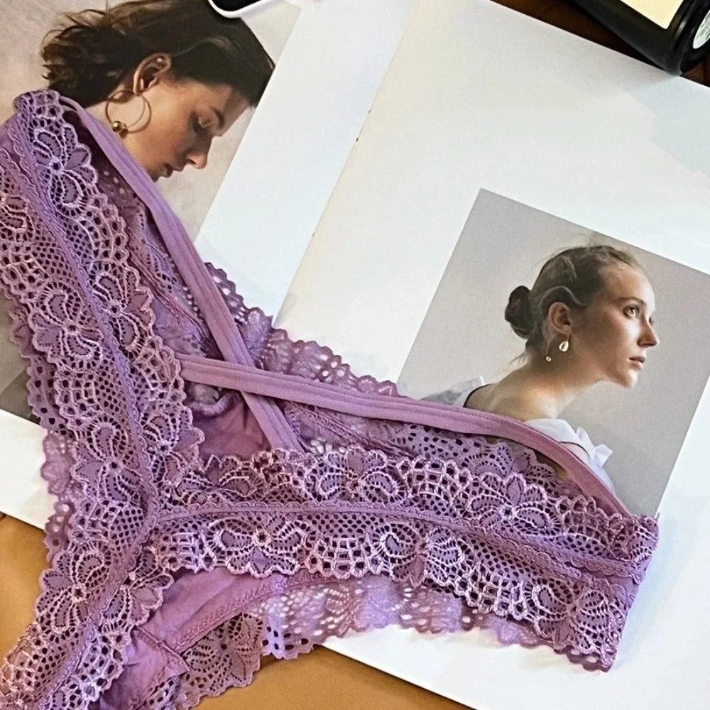 Underpants Hollow Underwear Women Low Waist Seamless Lady Panties Briefs Breathable Lace Thong Girl Lady